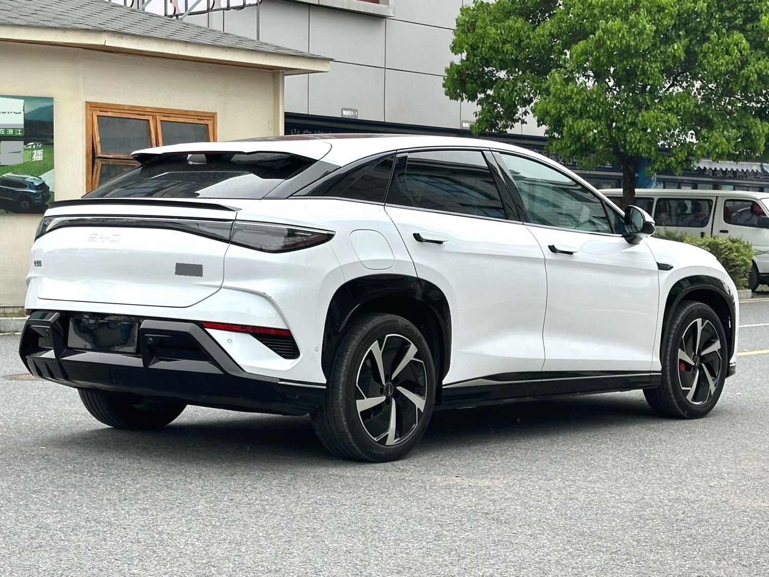 海狮 07 Electric Vehicle Model Year 610 长续航版