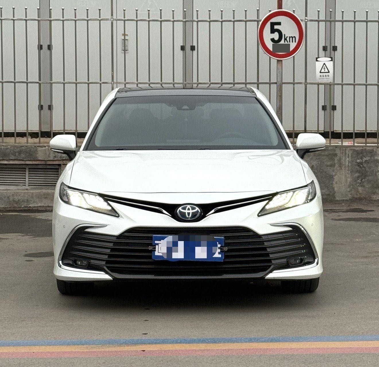 Toyota Camry Hybrid 2.5HG Luxury