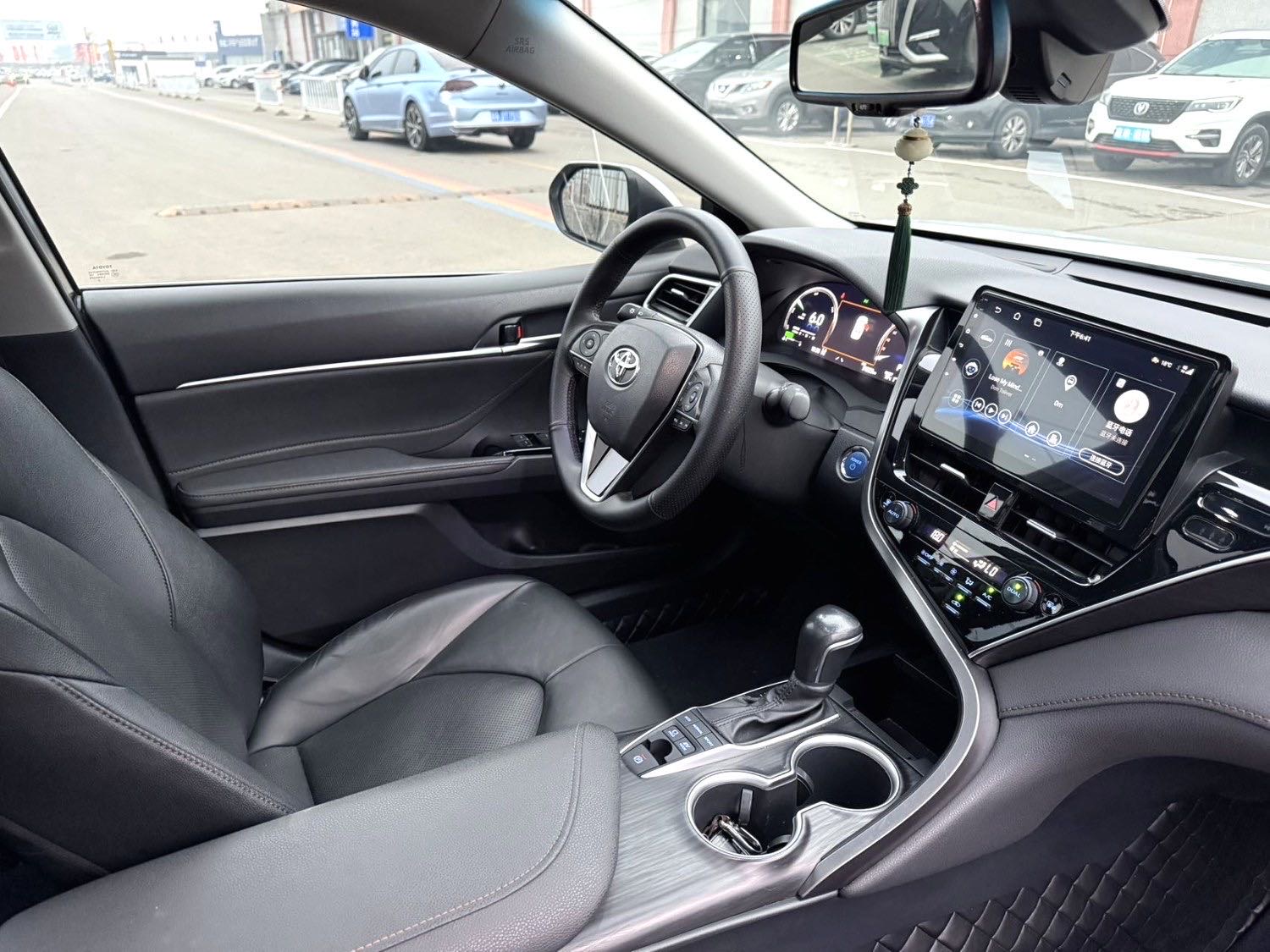 Toyota Camry Hybrid 2.5HG Luxury