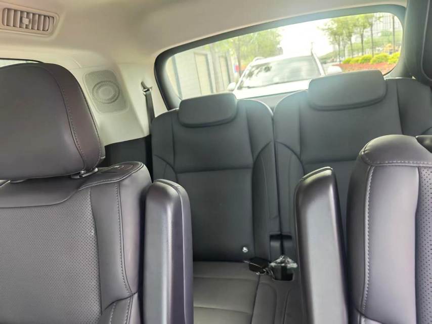Leapmotor C 16 Electric 630 6 Seats