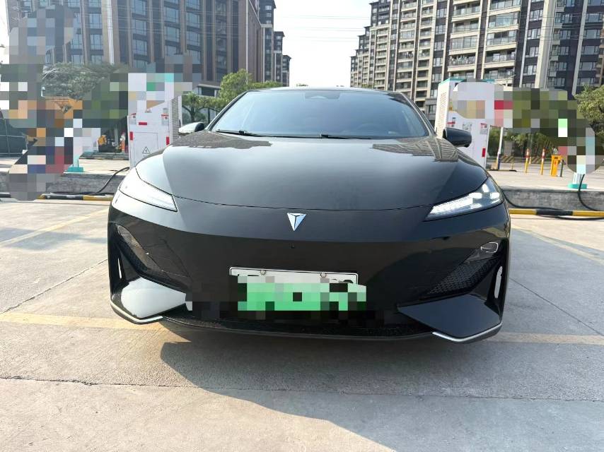 深蓝 SL 03 Model Year 200Max 增程版