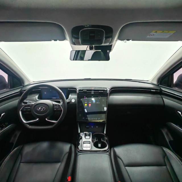 Hyundai L (Liter) 1.5T DCT LUX Premium