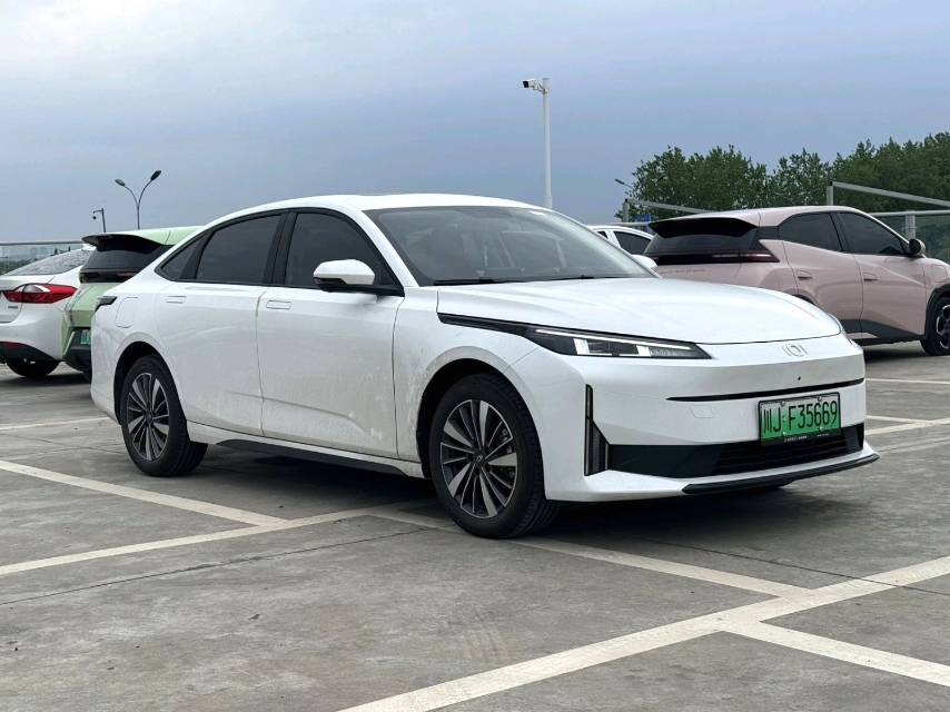 Changan A 05 70 Advanced
