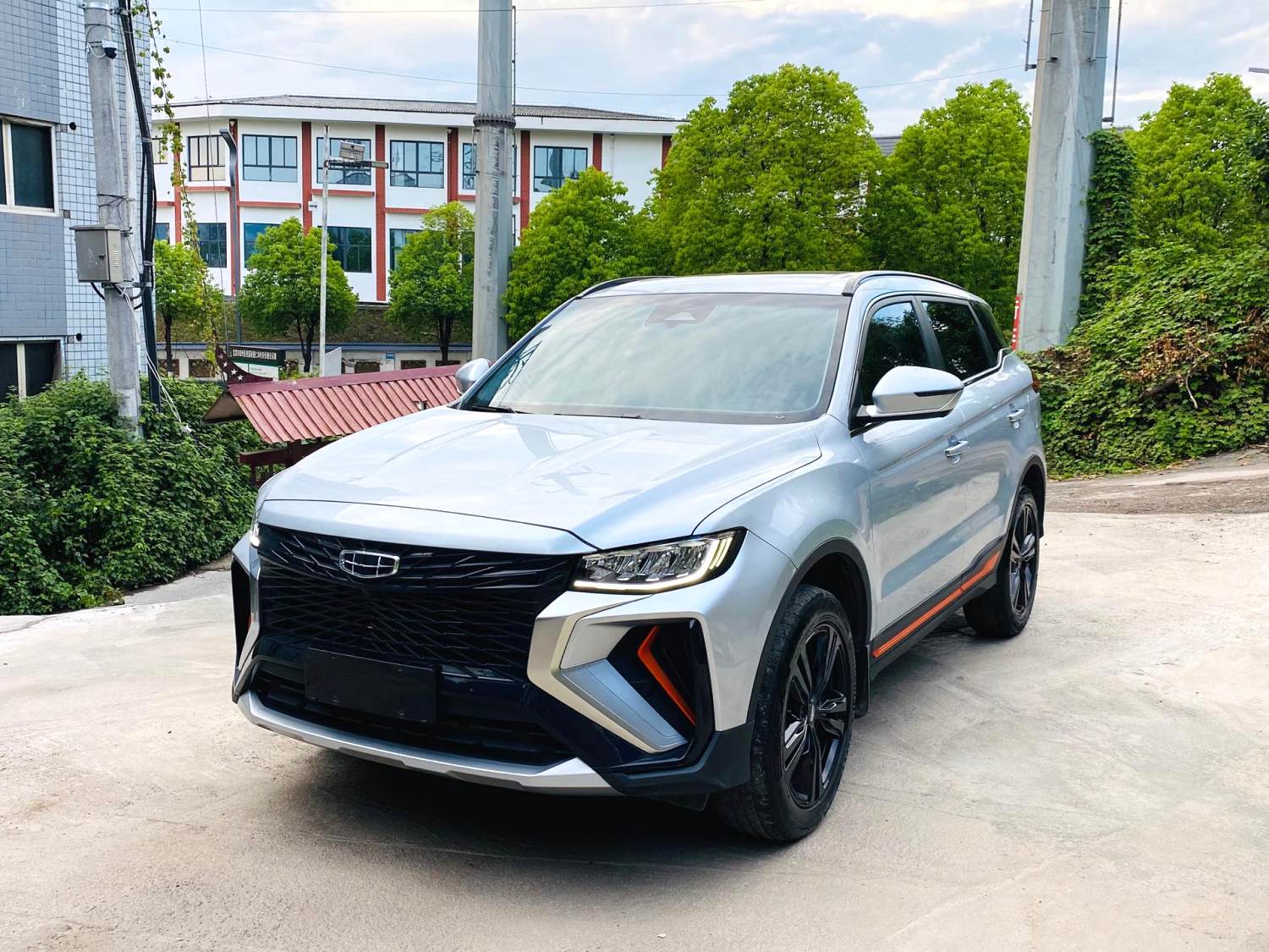 Geely X 1.8TD DCT