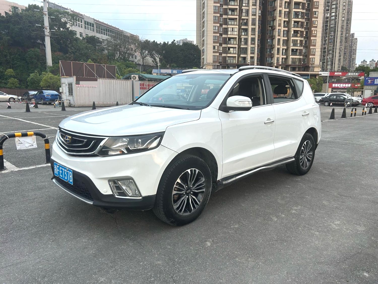 Geely X 6 1.8L Manual
