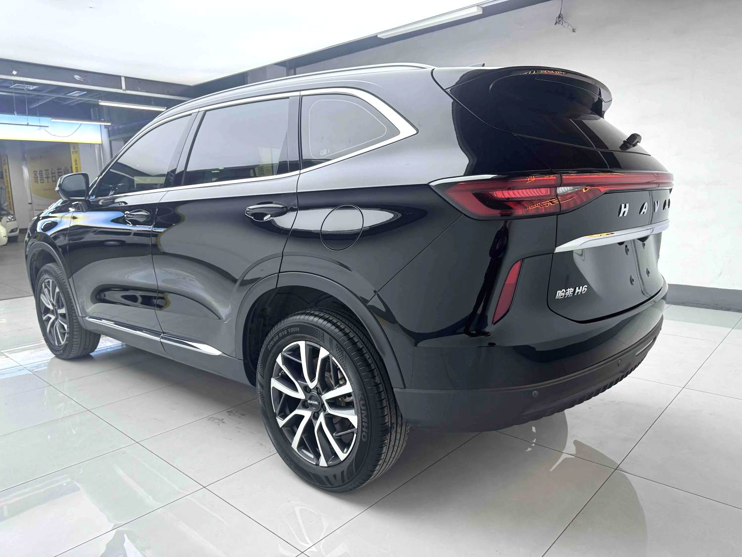 哈弗 H 6 Model Year 第三代 2.0T 自动两驱 Max