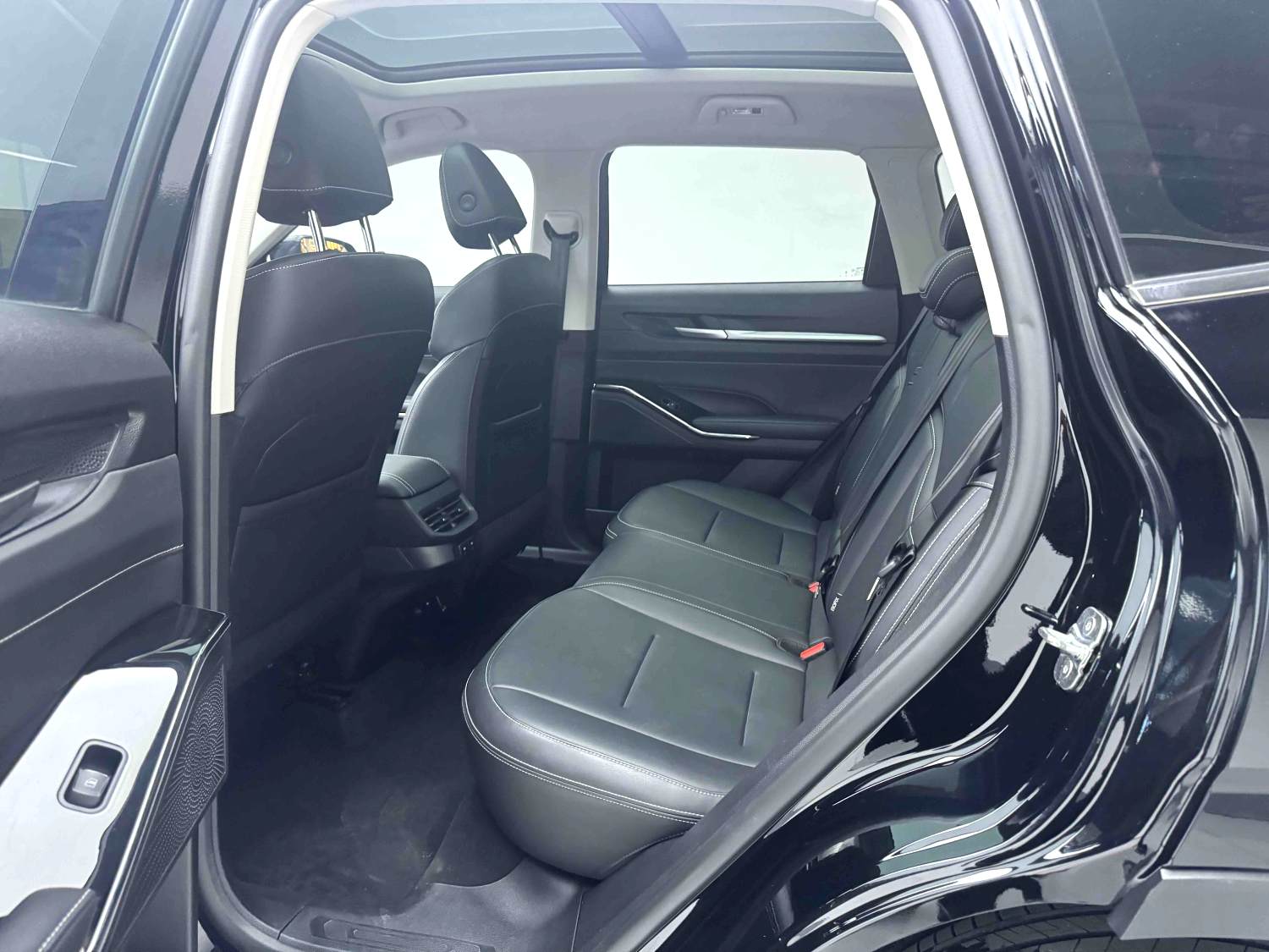 哈弗 H 6 Model Year 第三代 2.0T 自动两驱 Max