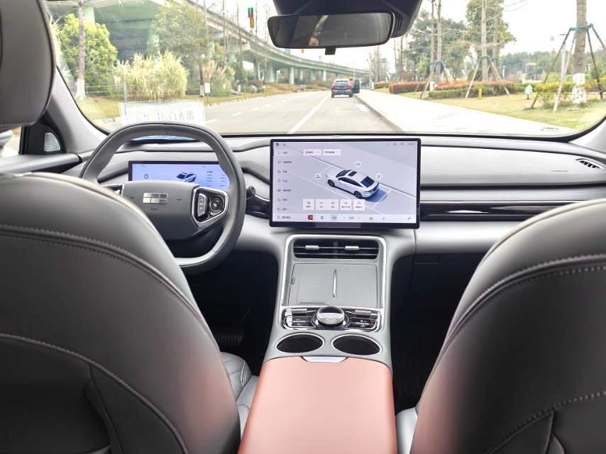 银河 L (Liter) 6 Model Year EM i 140km 星舰版