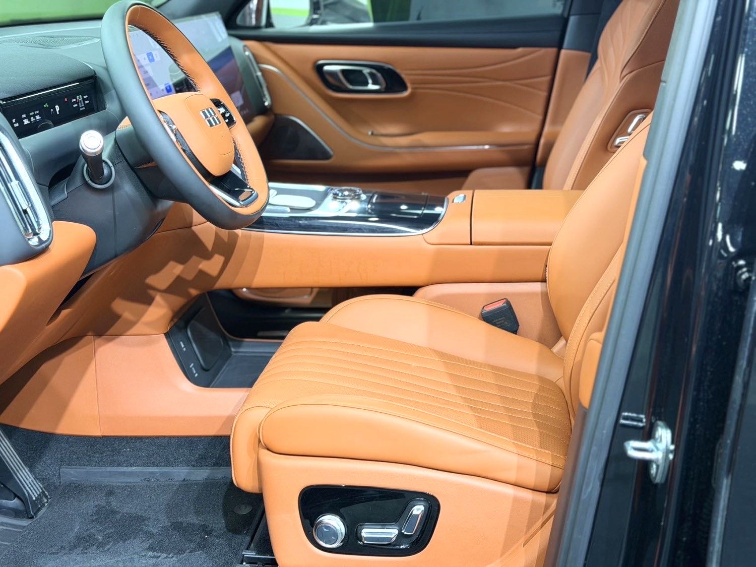 Geely Galaxy M 9 230km 2WDExplore