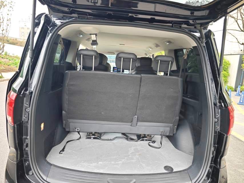 Maxus (LDV) G 10 2.0L Manual Gasoline 7 Seats