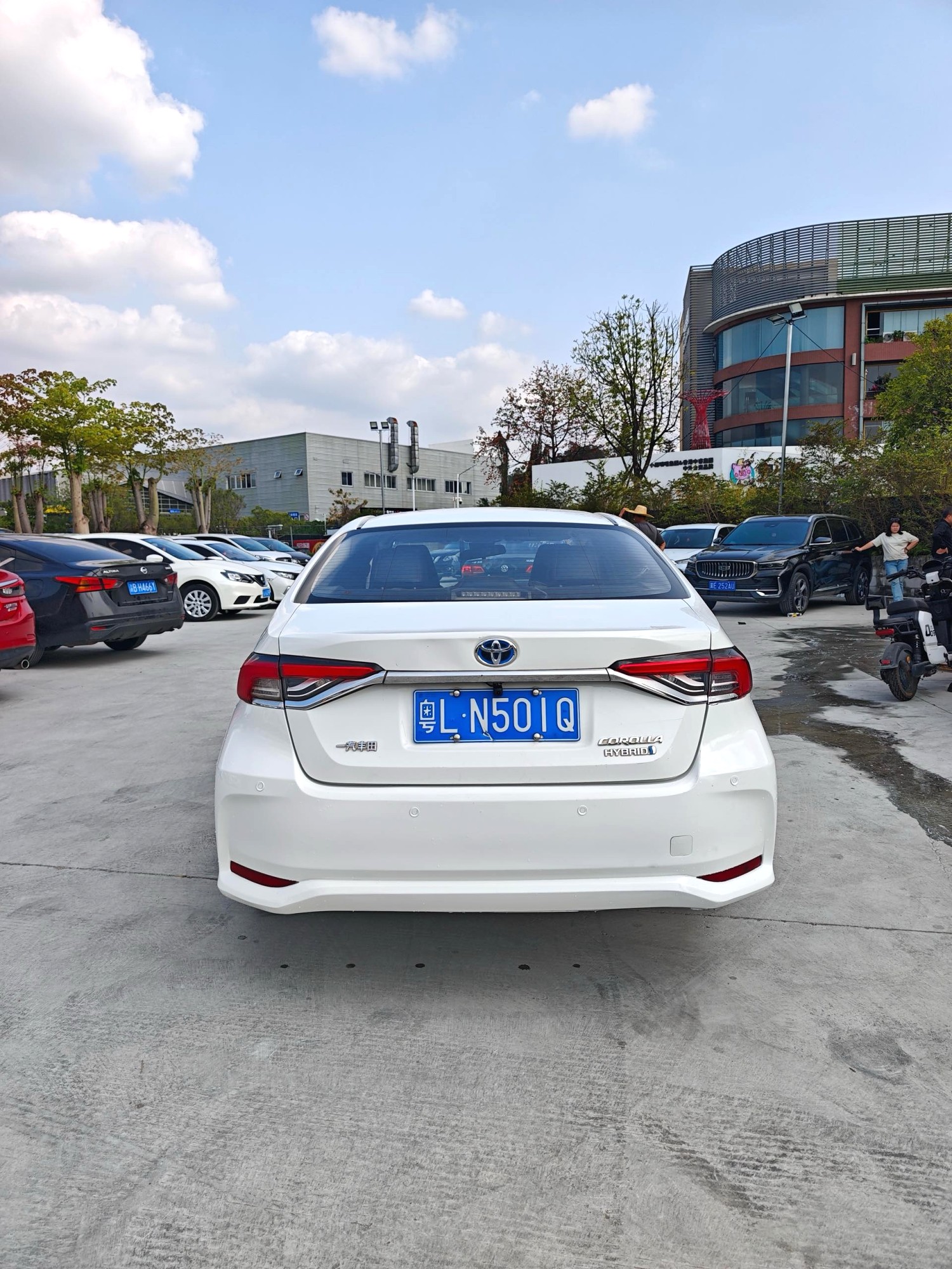 Toyota Corolla Hybrid 1.8L E CVT