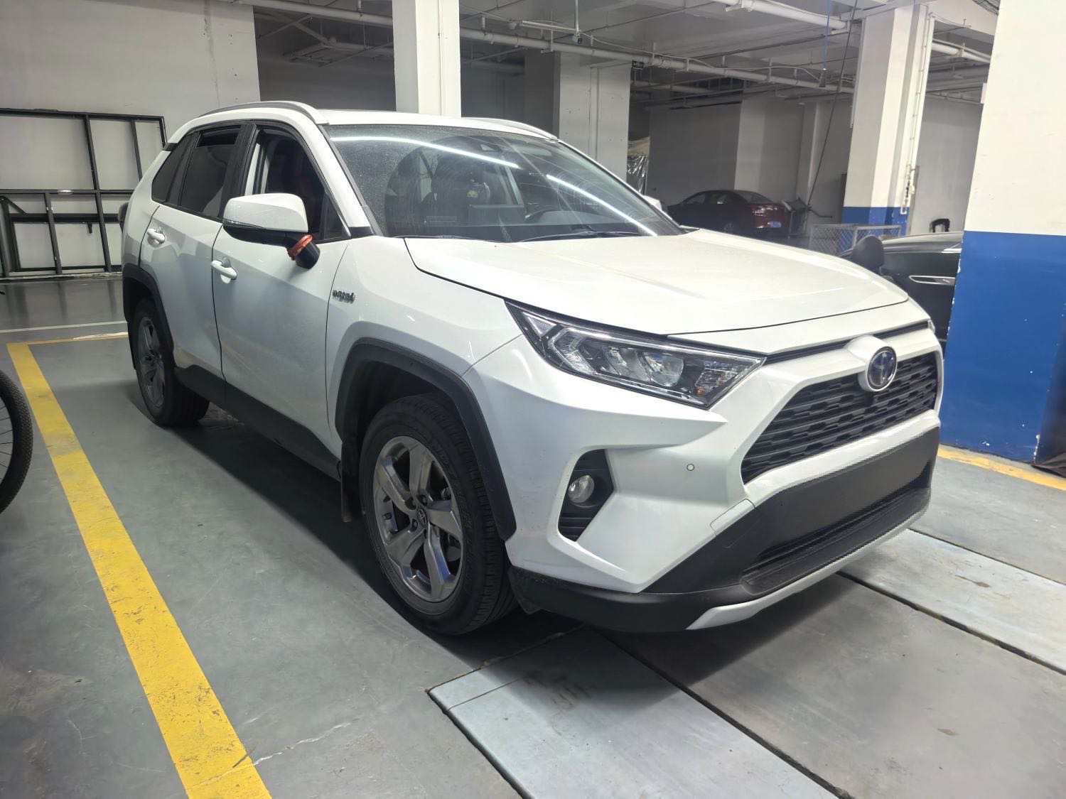 Toyota RAV 4 Hybrid 2.5L E CVT 2WDElite