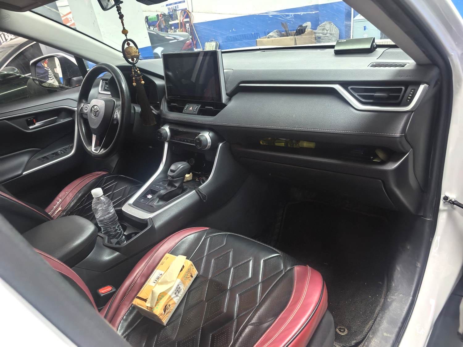 Toyota RAV 4 Hybrid 2.5L E CVT 2WDElite