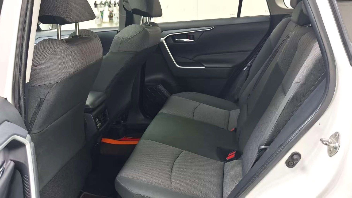 Toyota RAV 4 Hybrid 2.5L E CVT 2WDElite