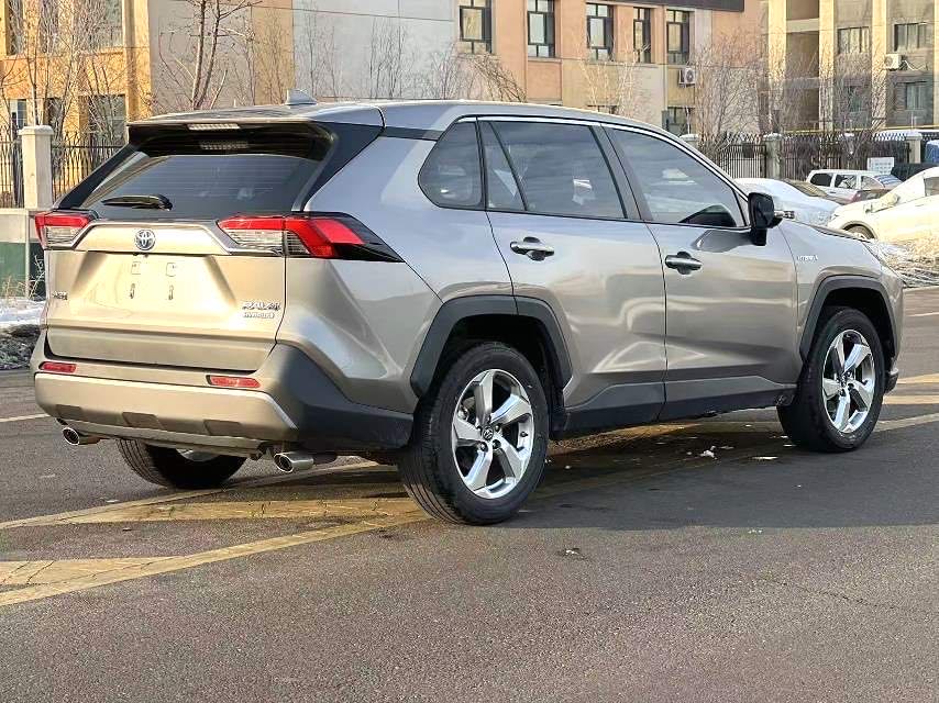 Toyota RAV 4 Hybrid 2.5L E CVT 2WDElite