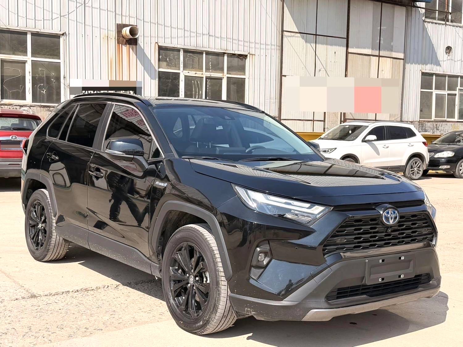 Toyota RAV 4 Hybrid 2.5L E CVT 4WD Plus Version
