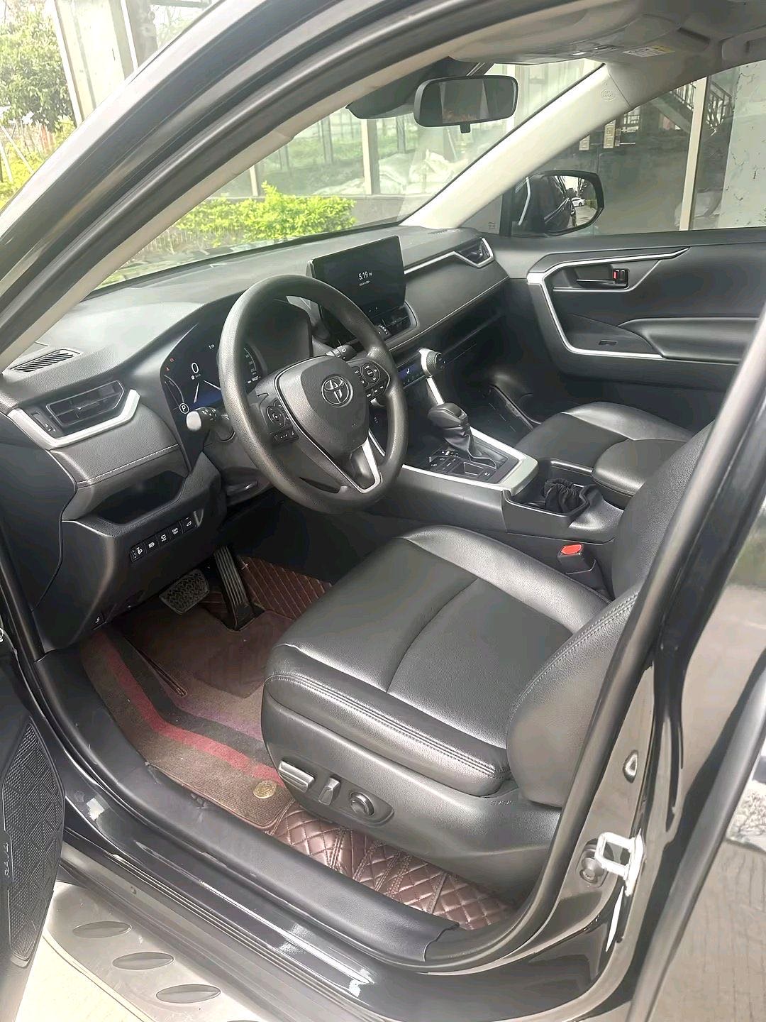 Toyota RAV 4 Hybrid 2.5L E CVT 2WDElite