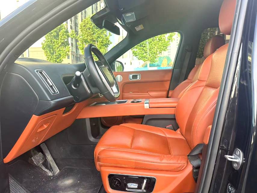 Li Auto L (Liter) 8 Pro