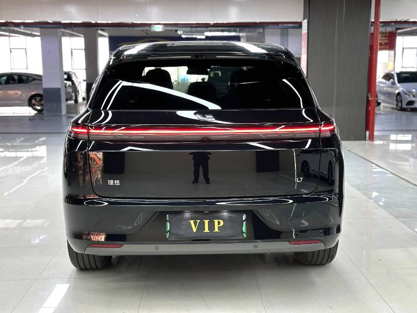 Li Auto L (Liter) 7 Air