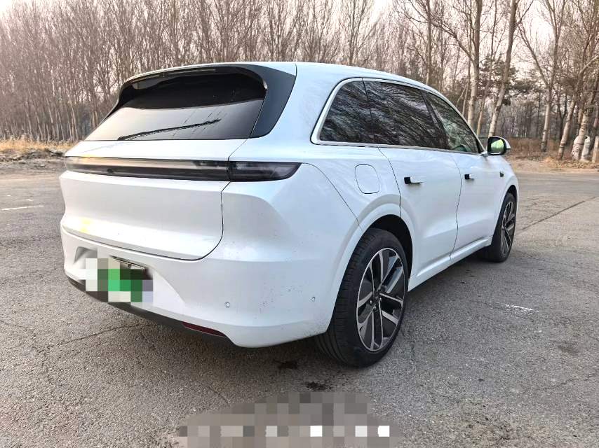 Li Auto L (литр) 6 Pro