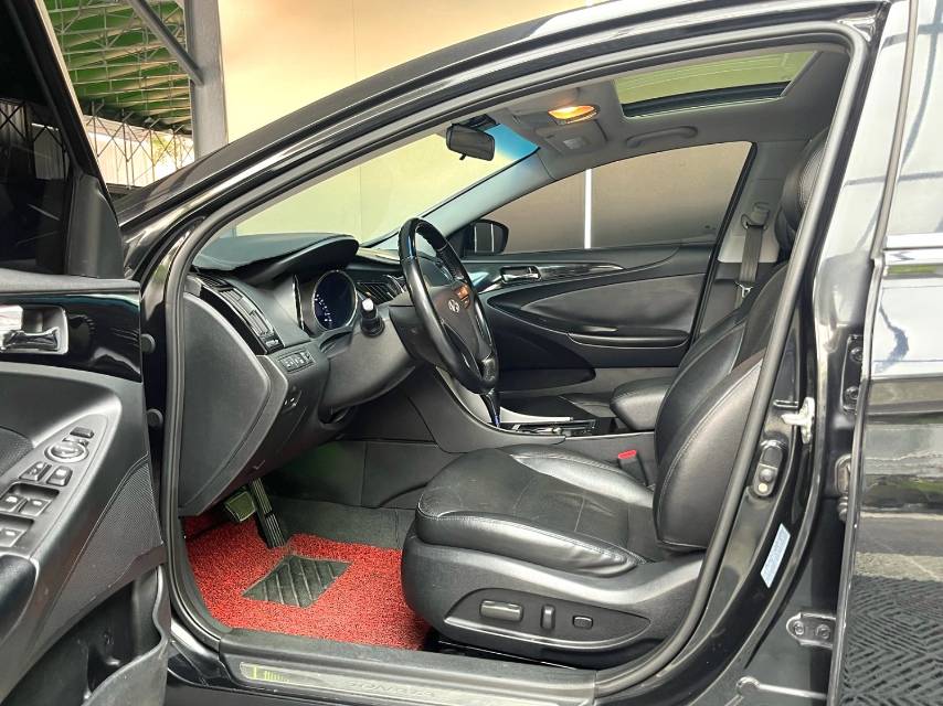 Hyundai 2.4L AutomaticLead IV