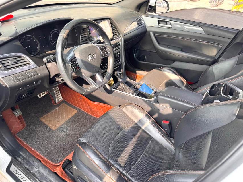Hyundai 1.6T GLX Advanced