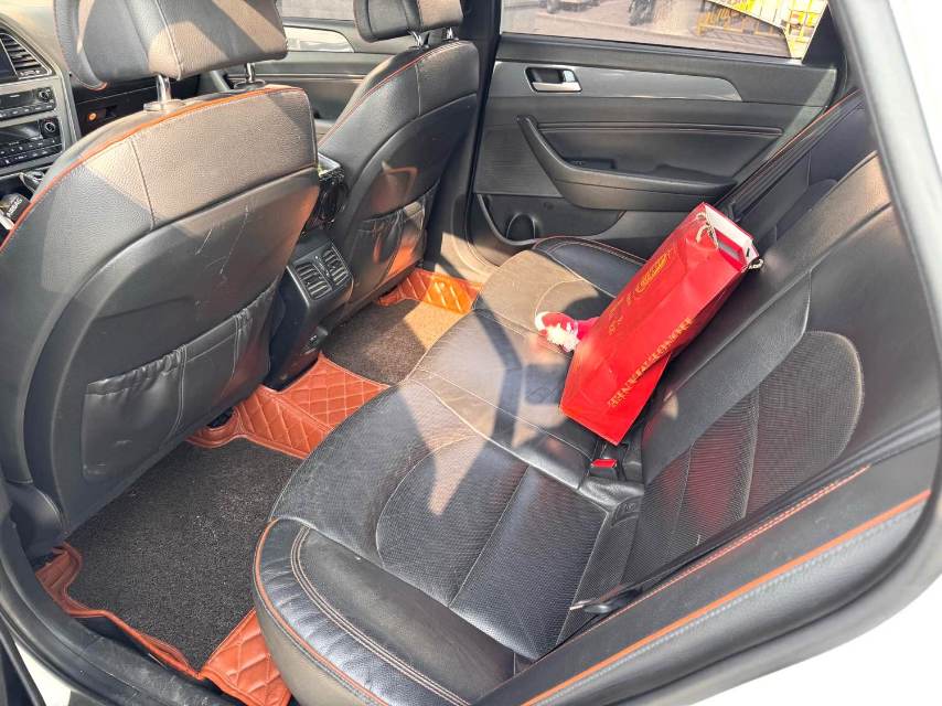 Hyundai 1.6T GLX Advanced