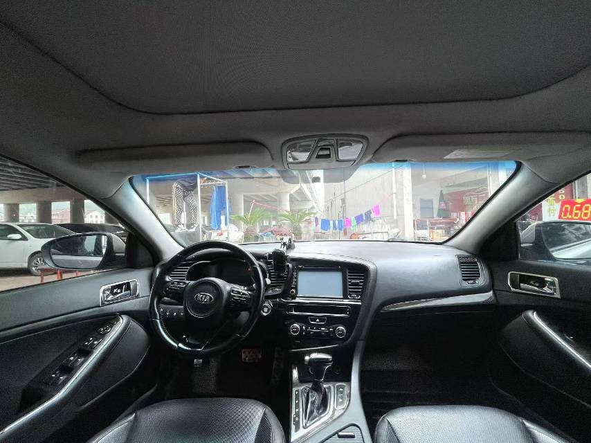 Kia K 5 2.0L Automatic LUXURY