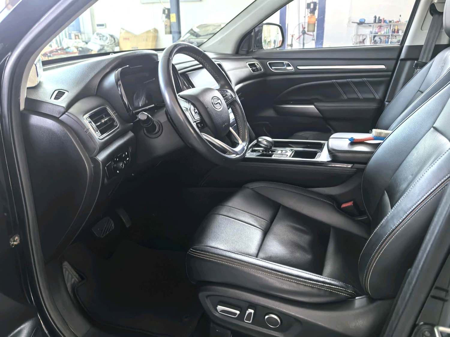 GAC Trumpchi GS 8 390T 2WD