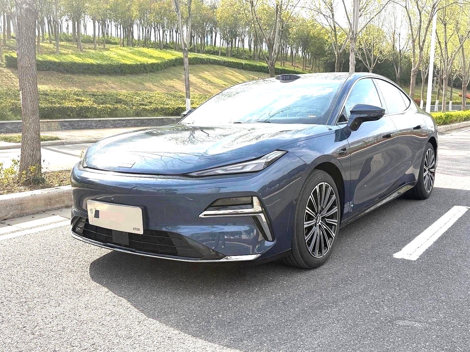 Geely Galaxy 8 130km EM P