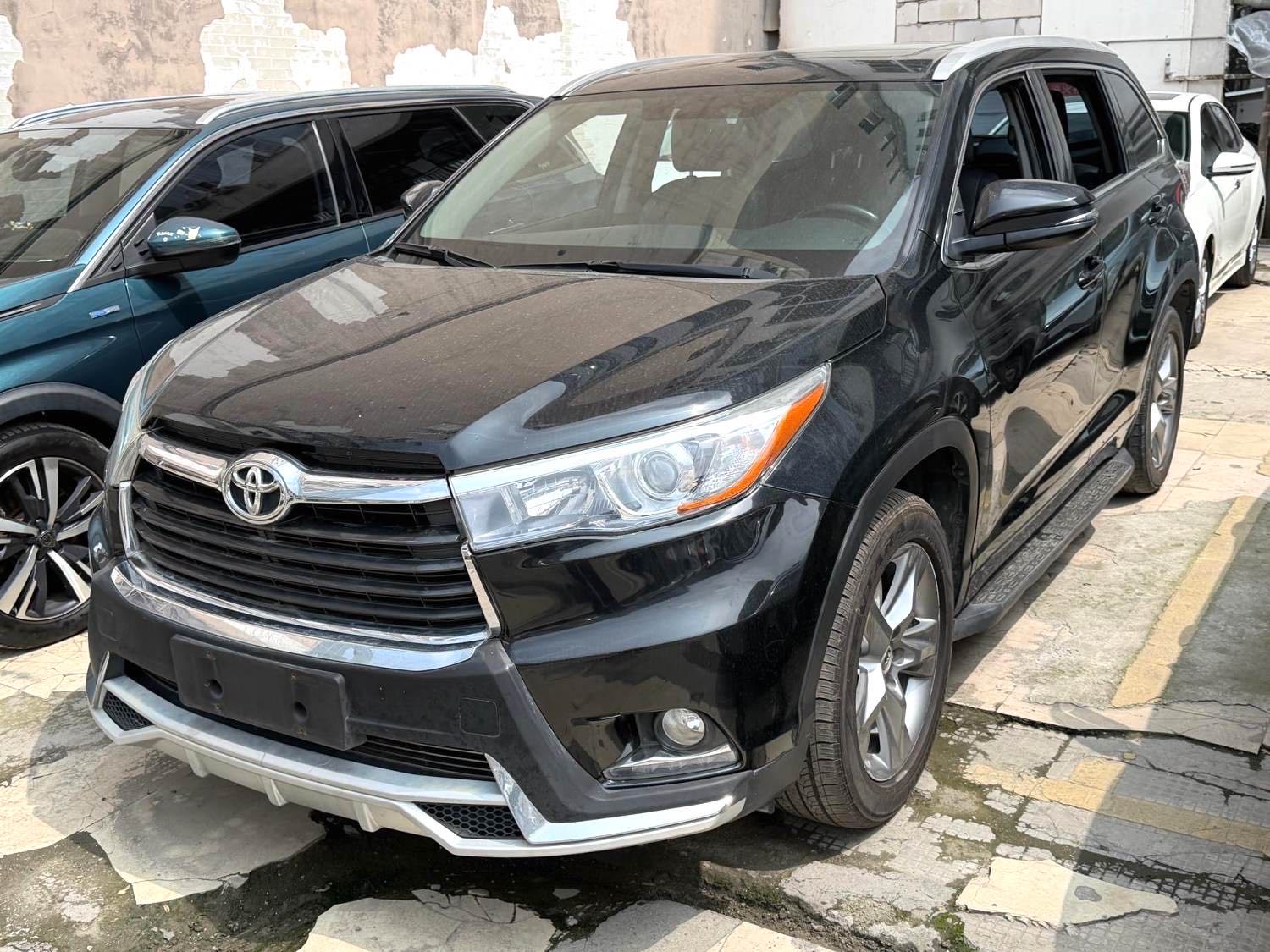 Toyota Highlander 2.0T 4WDLuxury 7 Seats