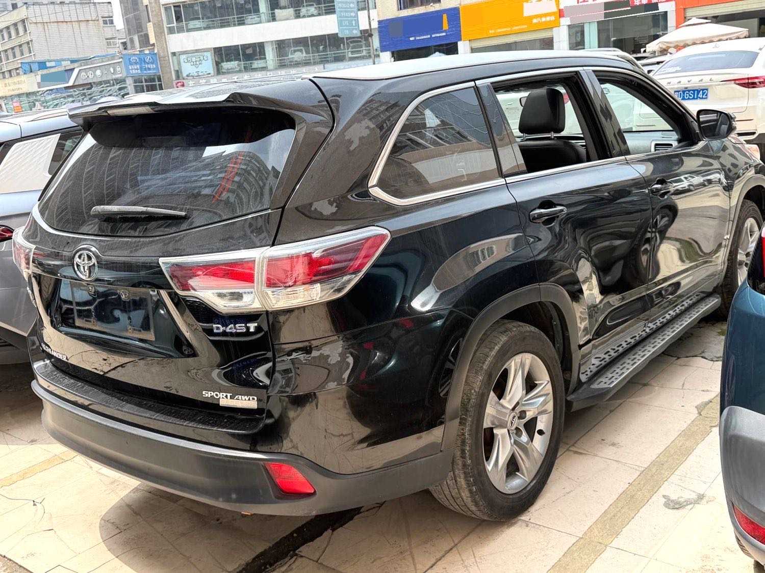 Toyota Highlander 2.0T 4WD Luxury, 7 мест