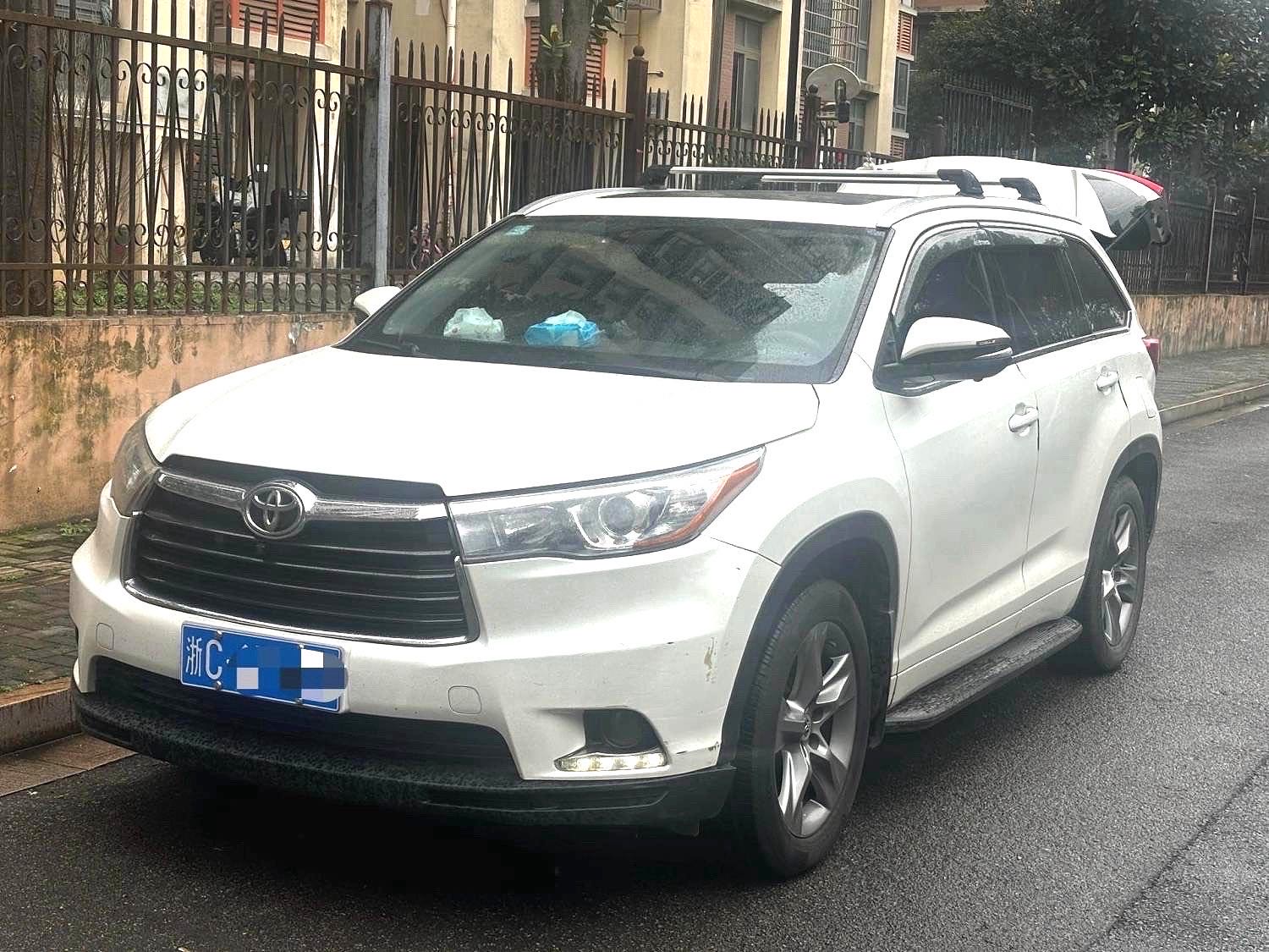 Toyota Highlander 2.0T 4WDLuxury 7 Seats