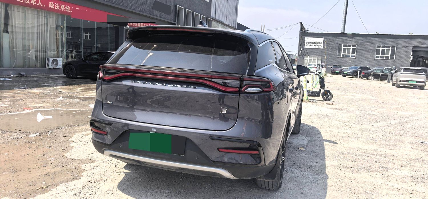 BYD DM i 112 км