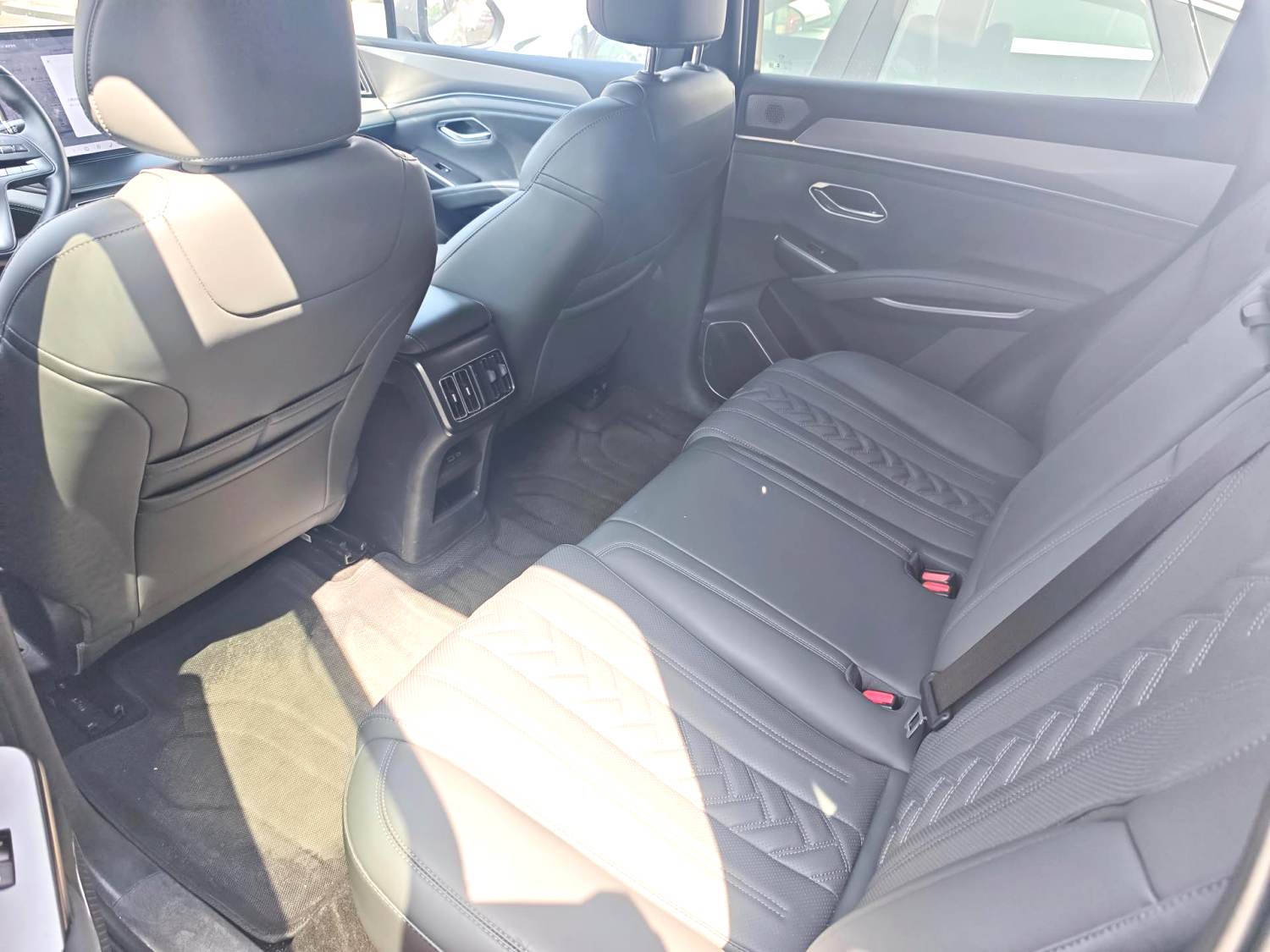宋 L (Liter) DM i Model Year 智驾版 160km 超越型