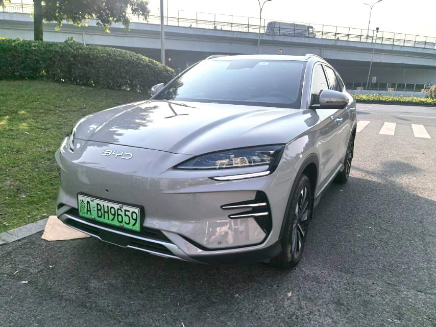 BYD PLUS New Energy Electric Vehicle 520km Luxury