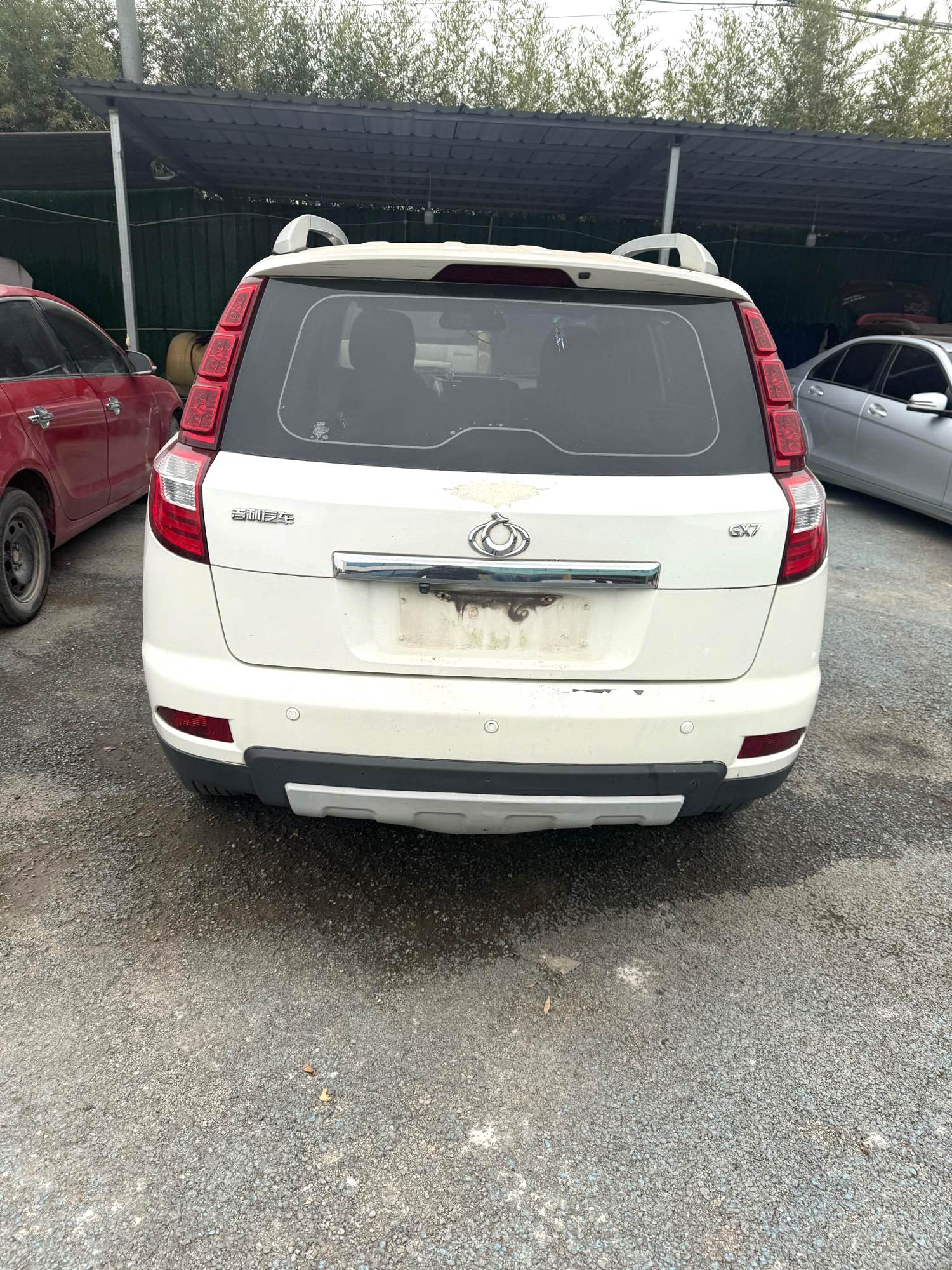 Geely GX 7 2,0 л, автомат