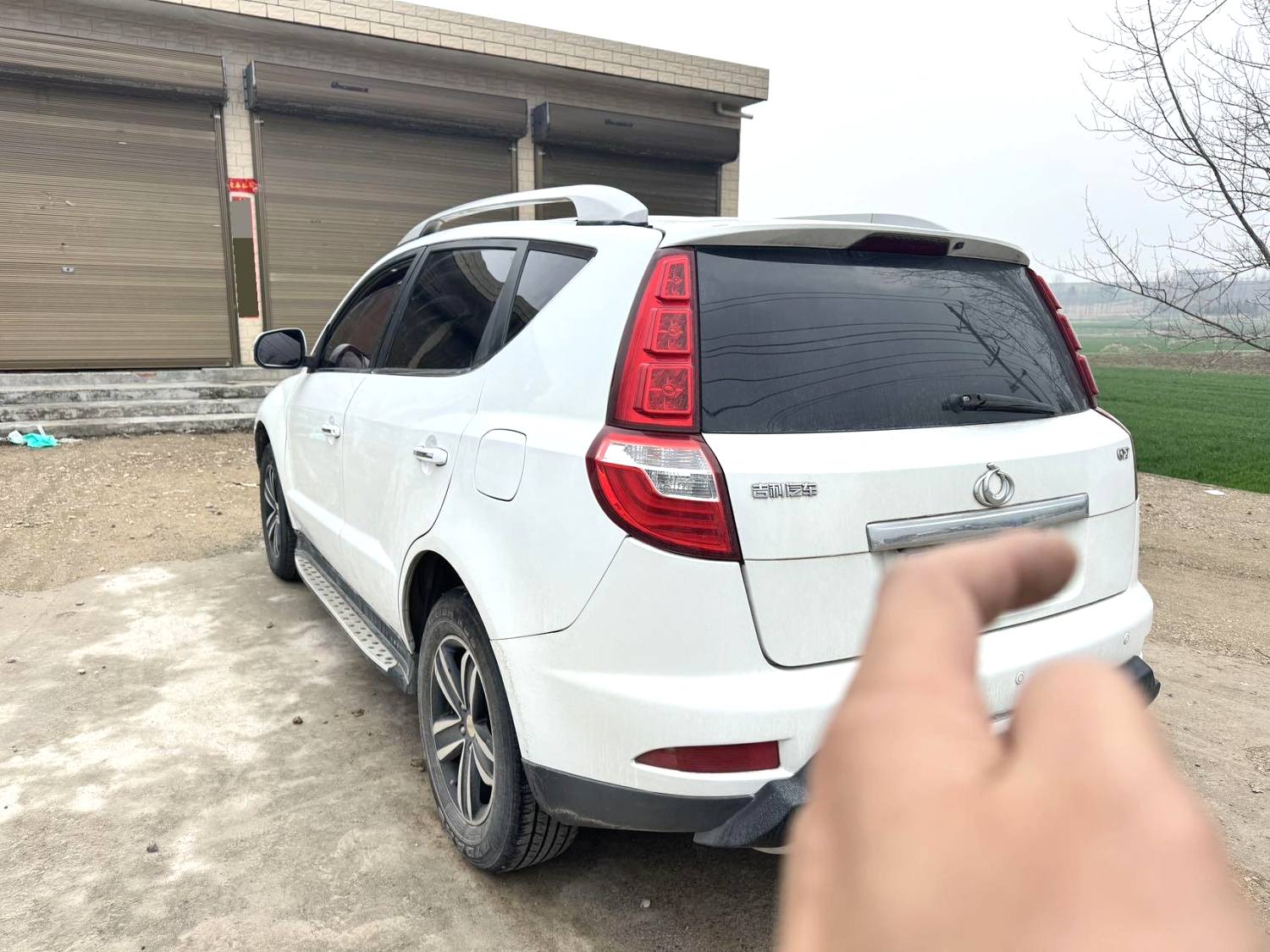 Geely GX 7 2,0 л, автомат