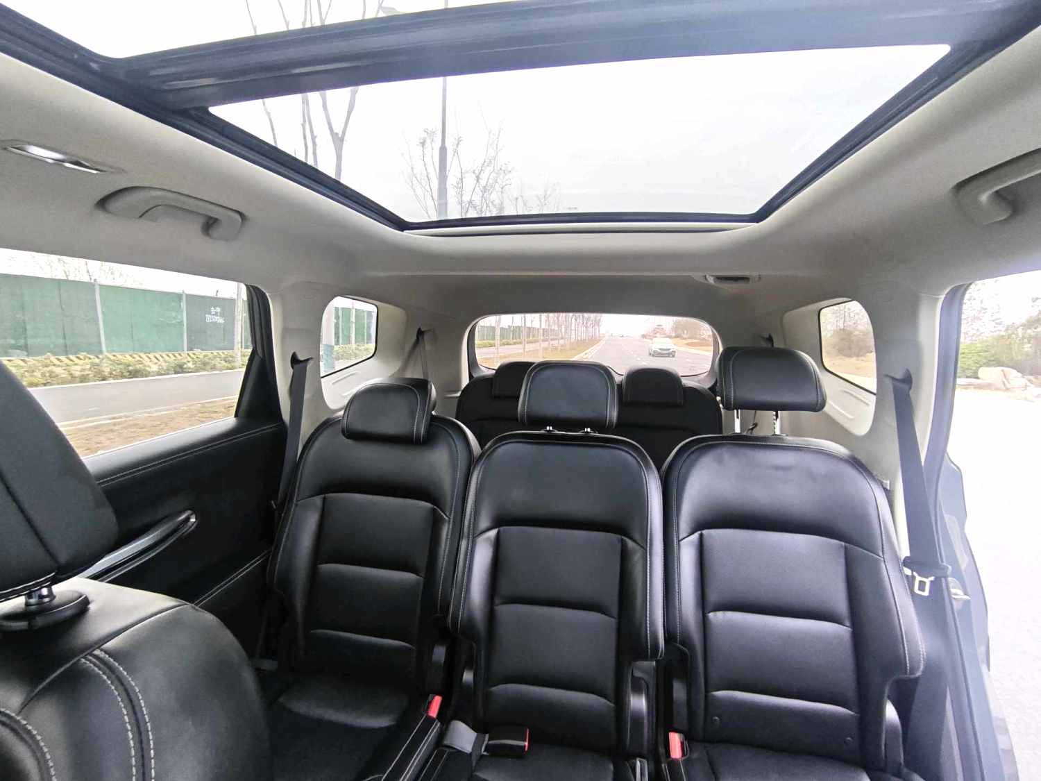 Geely 1.8TD DCT Luxury 5 Seats