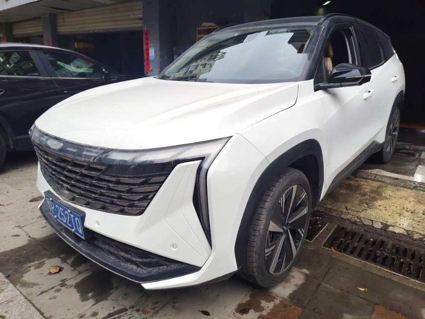 Geely L (Liter) 1.5TD DCT Premium