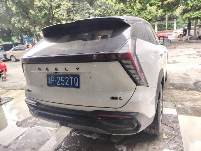 博越 L (Liter) Model Year 1.5TD DCT Premium