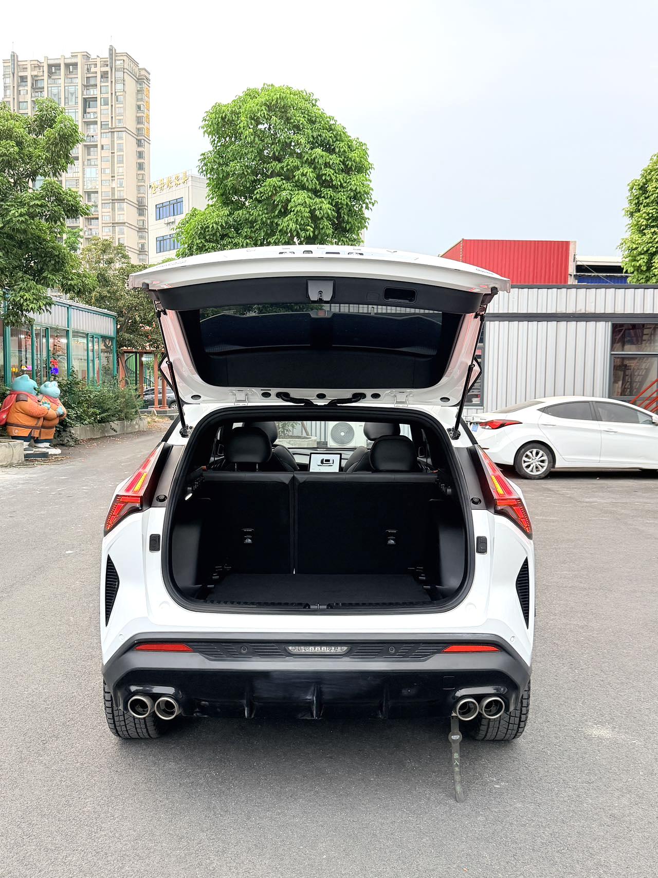 Geely L (Liter) 1.5TD DCT Luxury