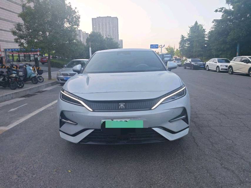 Электромобиль BYD L (Liter) с запасом хода 550 км