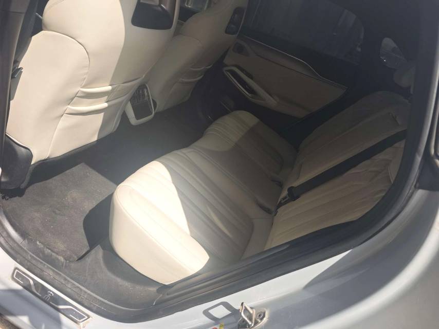 Электромобиль BYD L (Liter) с запасом хода 550 км