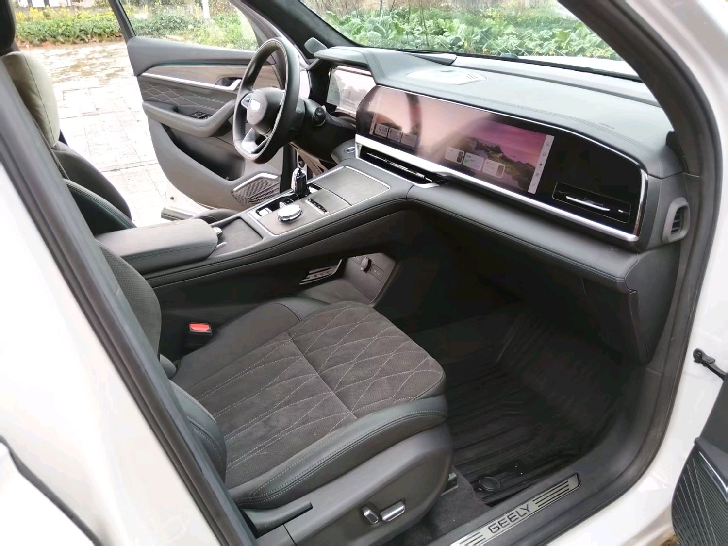 星越 L (Liter) Model Year 东方曜 2.0TD 自动揽星版