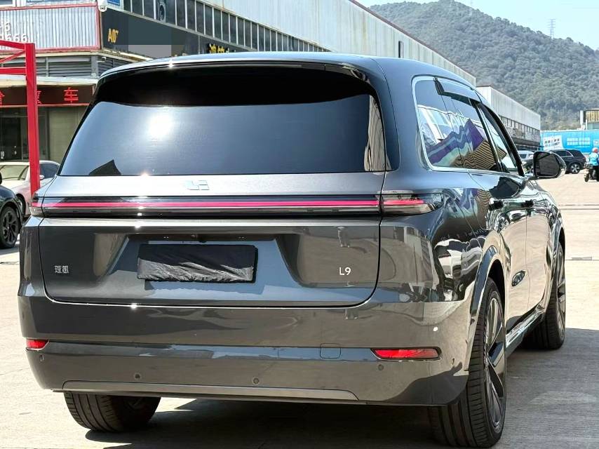 Li Auto L (Liter) 9 Pro