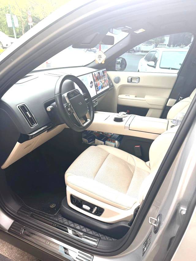 Li Auto L (Liter) 9 Ultra