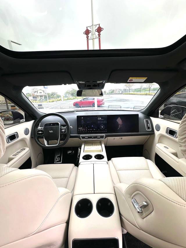 Li Auto L (Liter) 9 Pro