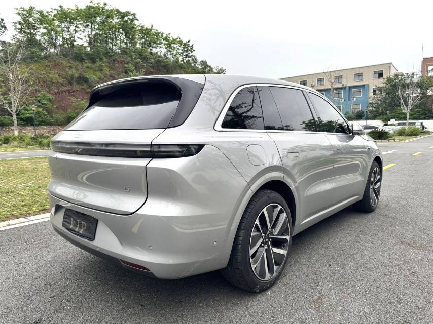 Li Auto L (Liter) 6 Max