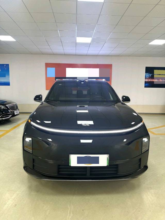 Li Auto L (Liter) 6 Max